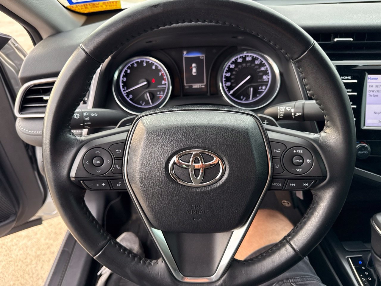 Used 2019 Toyota Camry SE FWD image 21