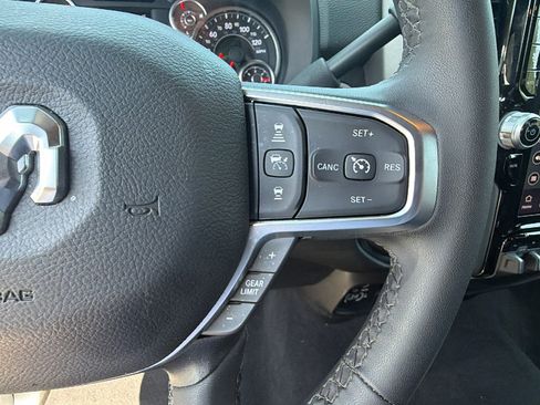 Used 2026 RAM 2500 Big Horn AWD/4WD image 28