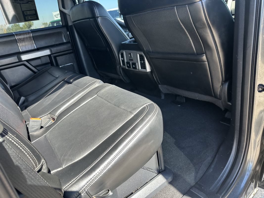 Used 2019 Ford F250 Lariat w/ Lariat Ultimate Package AWD/4WD image 25