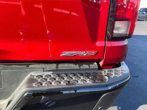 Used 2024 Chevrolet Colorado ZR2 w/ ZR2 Convenience Package III image 8