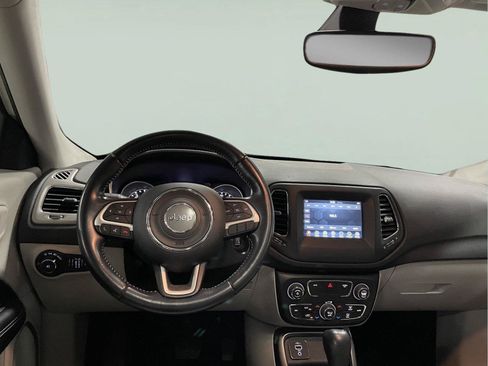 Used 2021 Jeep Compass Latitude w/ Sun and Sound Group FWD image 16