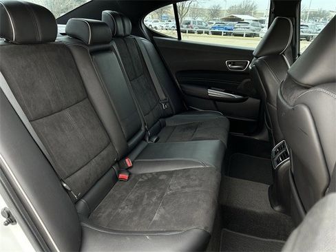 Used 2018 Acura TLX 3.5L Tech & A-Spec Pkgs image 30