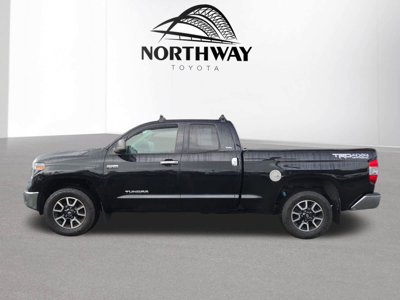 Used 2018 Toyota Tundra SR5 w/ TRD Off Road Package AWD/4WD image 6