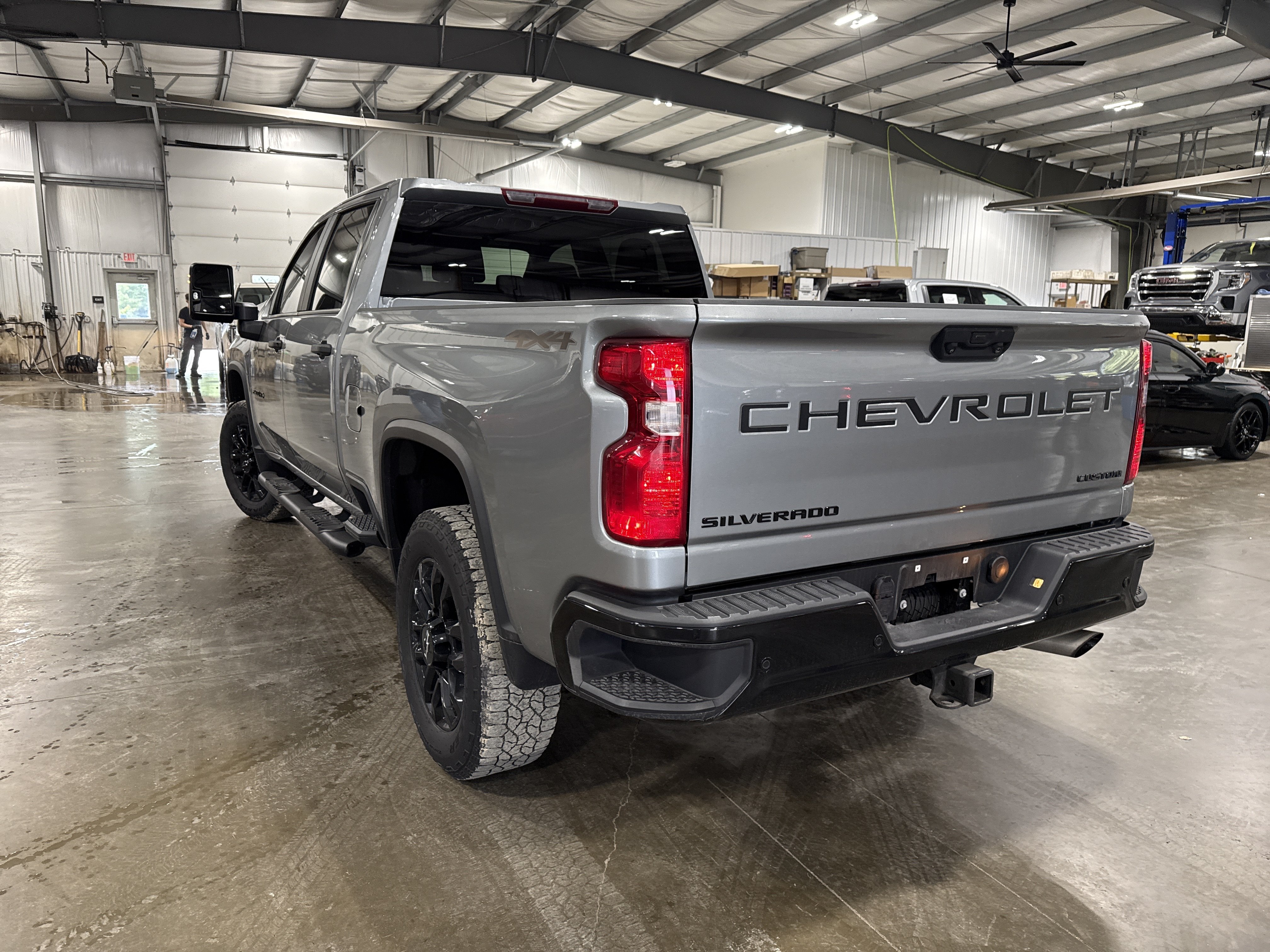 Used 2025 Chevrolet Silverado 2500 Custom w/ Custom Value Package AWD/4WD image 4