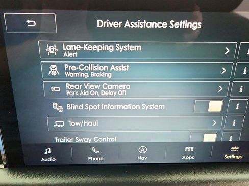 Used 2020 Lincoln Aviator Reserve w/ Elements Package Plus AWD/4WD image 40