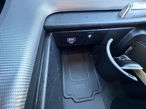 Used 2024 Hyundai Palisade Calligraphy image 31