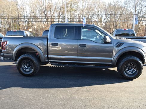 Used 2020 Ford F150 Raptor image 3