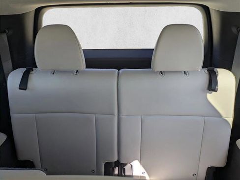 Certified 2025 Hyundai Santa Fe SEL image 18