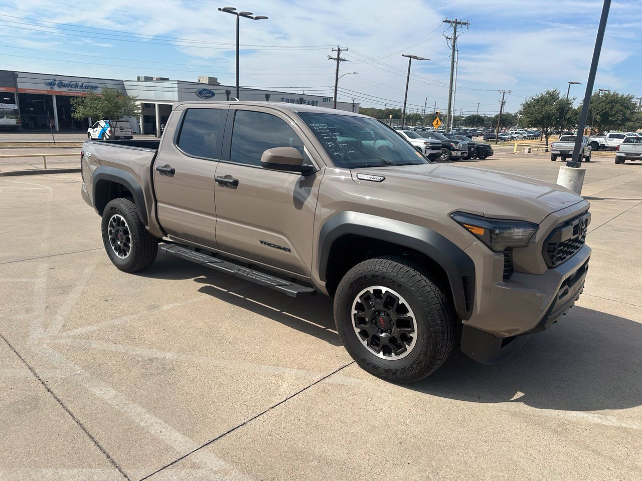 Used 2026 Toyota Tacoma TRD Off-Road AWD/4WD image 3