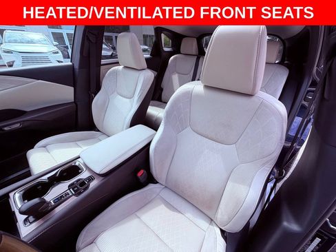 Certified 2025 Lexus RX 350 FWD image 18