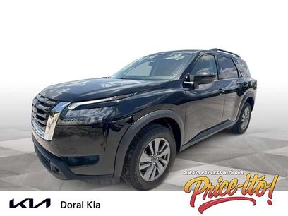 Used 2025 Nissan Pathfinder SV