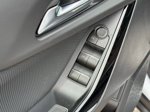 New 2026 Chevrolet Equinox RS AWD/4WD image 13