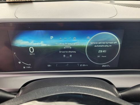 Used 2024 Kia Seltos EX FWD image 21