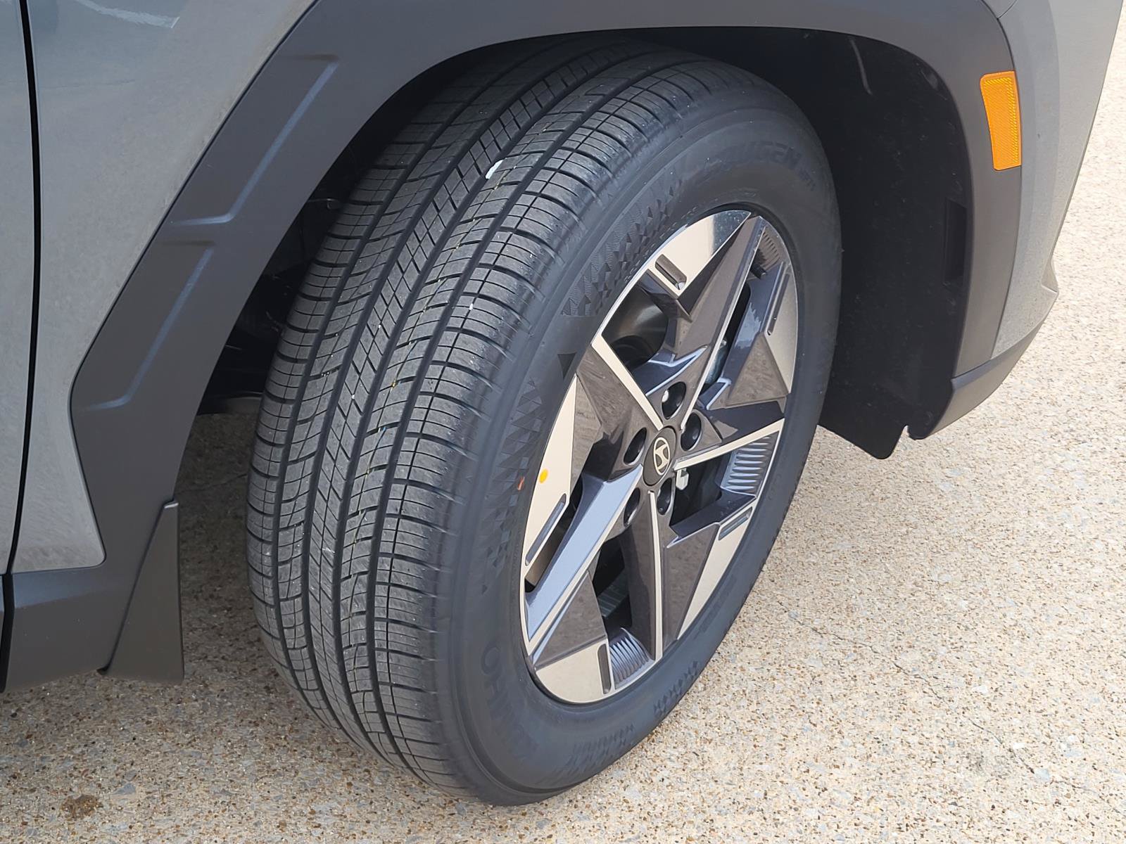 New 2026 Hyundai Tucson SEL FWD image 6