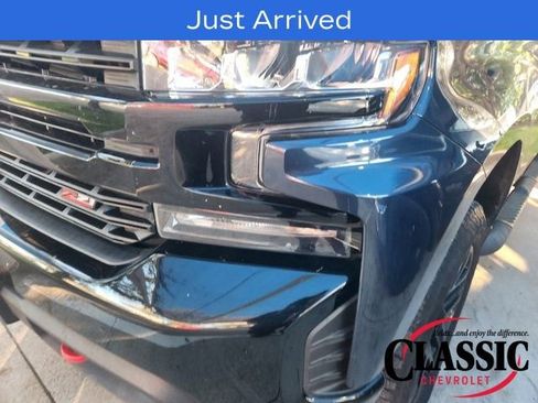Used 2022 Chevrolet Silverado 1500 LT Trail Boss image 13