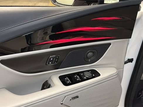 New 2026 Lincoln Nautilus Reserve image 21