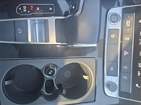 Used 2021 Audi Q7 3.0T Premium Plus w/ Premium Plus Package image 25