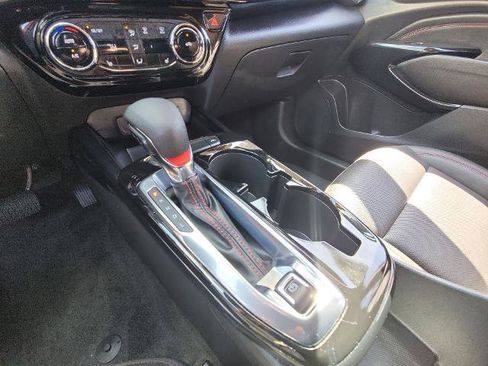 Used 2024 Chevrolet Trax RS w/ Driver Confidence Package FWD image 15