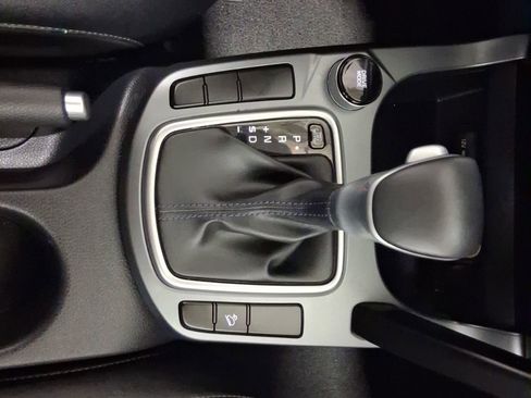 Used 2021 Kia Seltos S FWD image 27