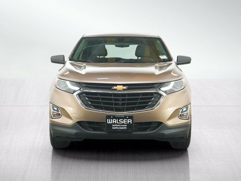 Used 2018 Chevrolet Equinox LS FWD image 8
