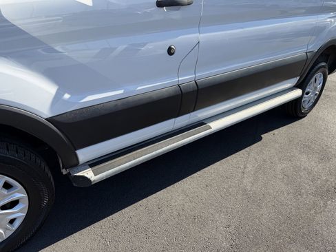 Used 2024 Ford Transit 250 Low Roof w/ Exterior Upgrade Package image 27