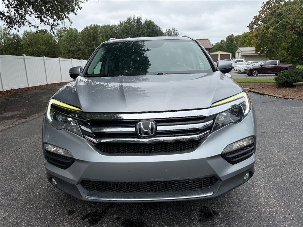 Used 2017 Honda Pilot Elite image 8