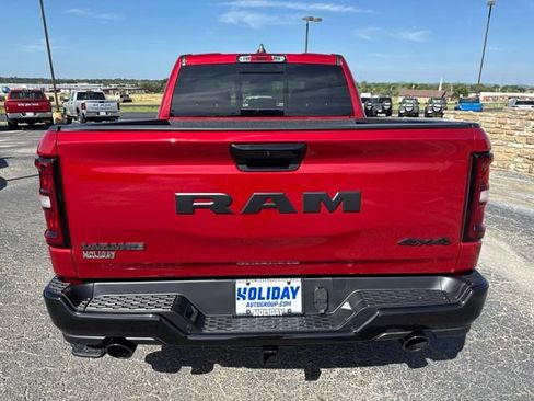 New 2026 RAM 1500 Laramie AWD/4WD image 4