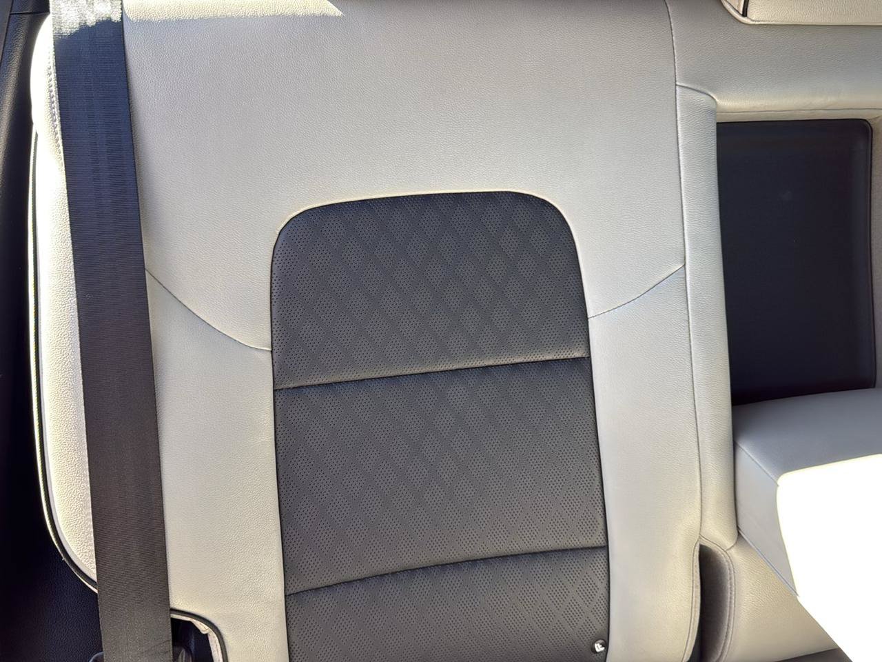 Used 2018 Kia Sportage EX w/ EX Sport Appearance Package FWD image 16