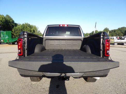 Used 2026 RAM 2500 Big Horn AWD/4WD image 51