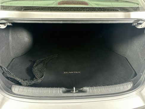 Used 2021 Hyundai Elantra SEL FWD image 27