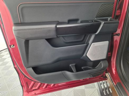Used 2025 Ford F150 Raptor AWD/4WD image 30