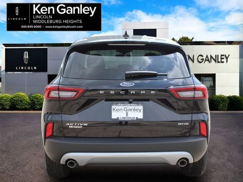 Used 2023 Ford Escape Active AWD/4WD image 6