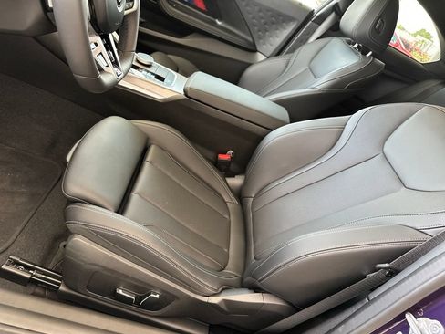 Used 2025 BMW 230i Coupe w/ M Sport Package RWD image 10