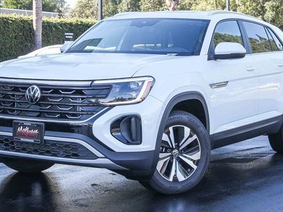 New 2026 Volkswagen Atlas Cross Sport SE