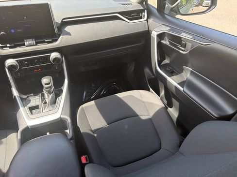Certified 2025 Toyota RAV4 LE AWD/4WD image 22