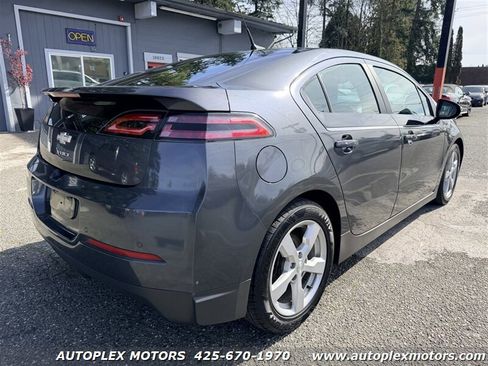 Used 2013 Chevrolet Volt Premium w/ Premium Trim Package image 8