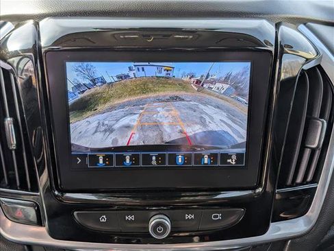 Used 2020 Chevrolet Traverse Premier image 14