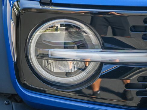 Used 2021 Ford Bronco First Edition image 8