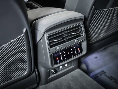 Used 2025 Audi RS Q8 performance image 24