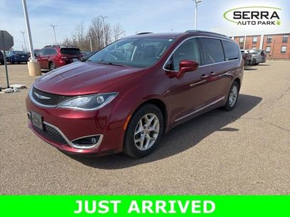 Used 2018 Chrysler Pacifica Touring-L Plus