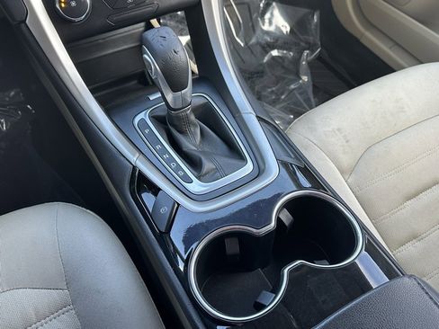 Used 2014 Ford Fusion SE image 29