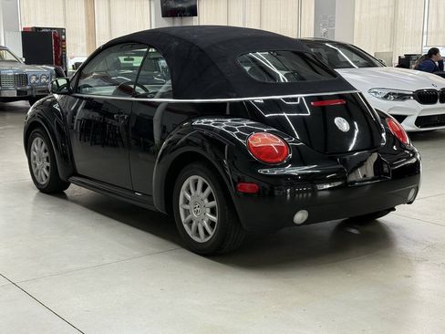 Used 2005 Volkswagen Beetle GLS FWD image 4