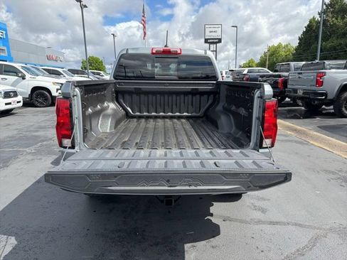 Used 2025 Chevrolet Colorado Trail Boss AWD/4WD image 8