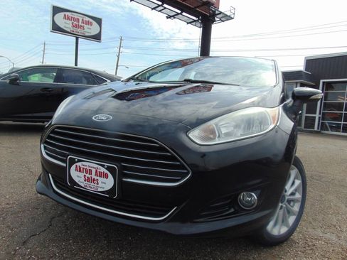 Used 2017 Ford Fiesta Titanium image 35