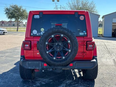 Used 2018 Jeep Wrangler Unlimited Rubicon image 5