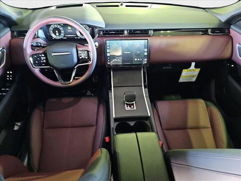 New 2025 Land Rover Range Rover Velar Dynamic HSE image 4