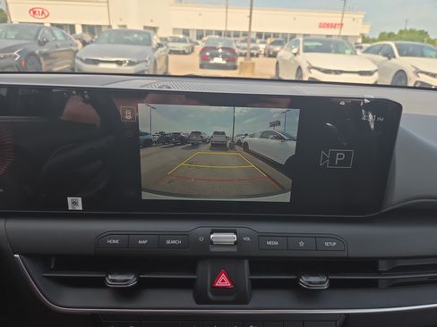 New 2026 Kia K4 FWD image 11