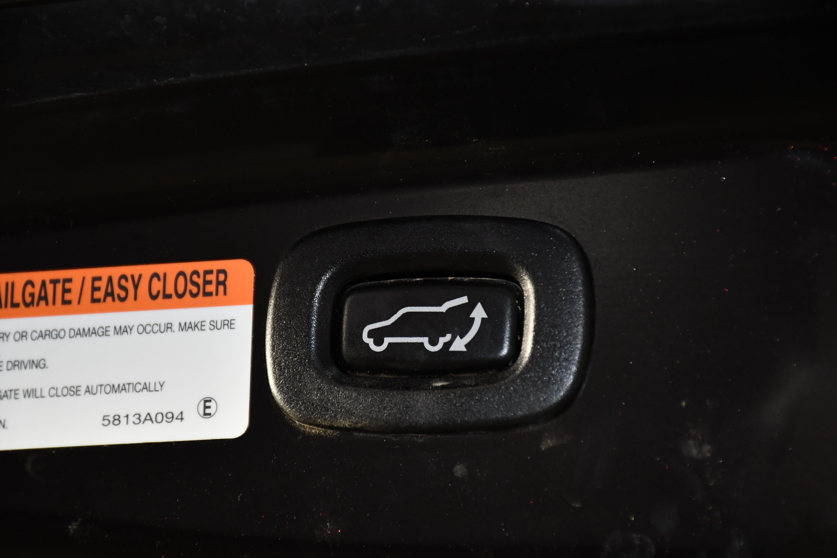 Used 2020 Mitsubishi Outlander SEL AWD/4WD image 52