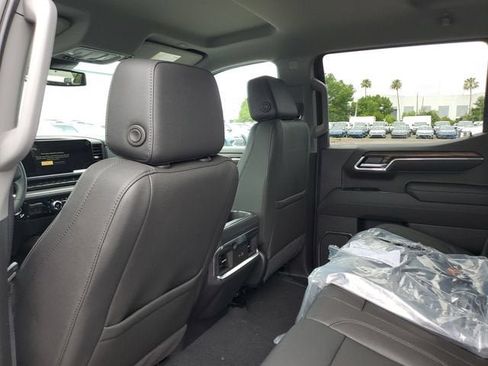 New 2026 GMC Sierra 1500 SLT w/ SLT Premium Package RWD image 11