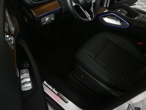 Certified 2026 Mercedes-Benz GLE 350 4MATIC image 6